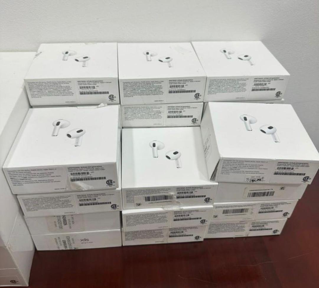 Apple AirPods pro 2 Pallet liquidation type c - Image 10