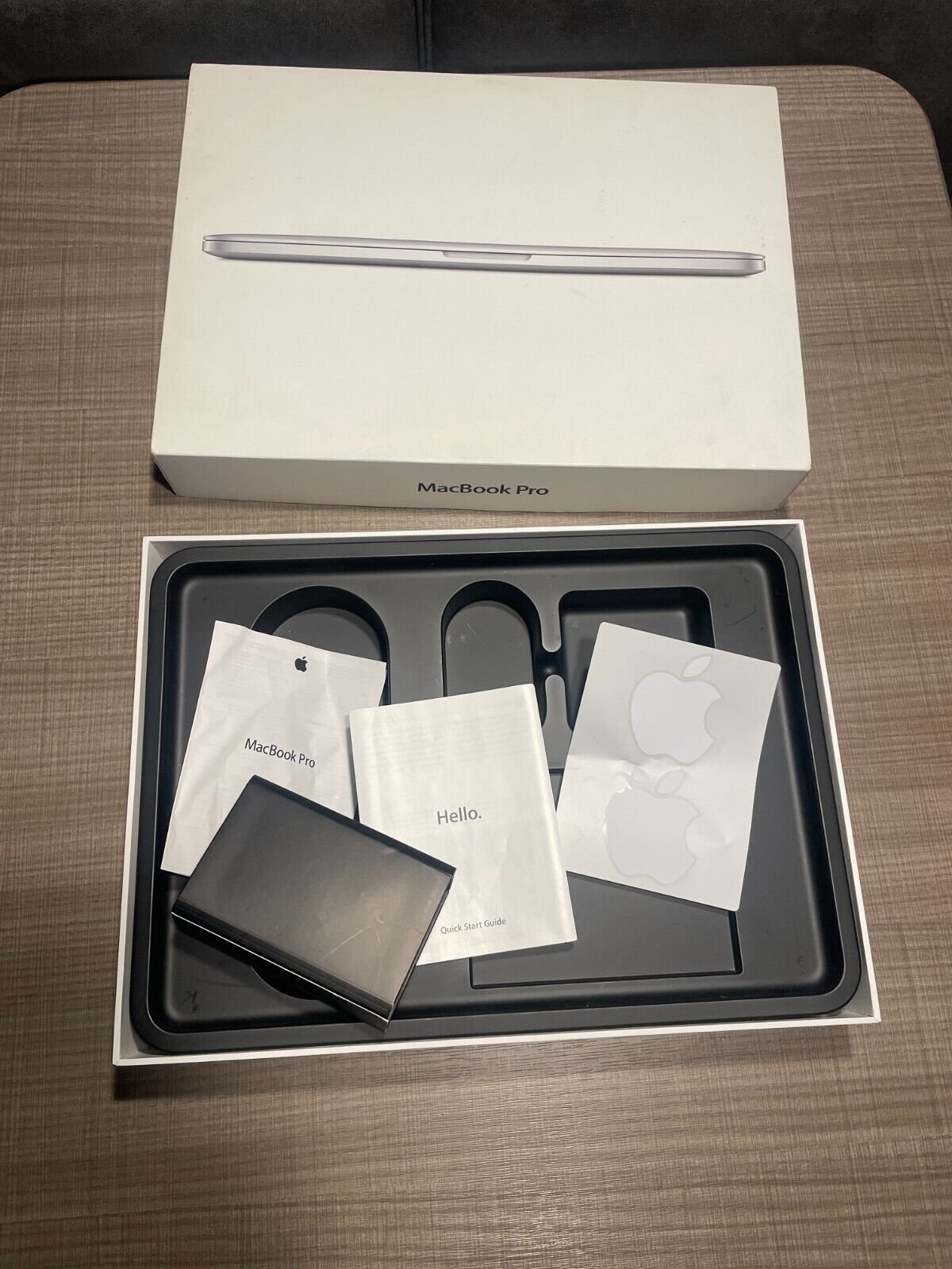 Apple MacBook Pro 2019 Pallet liquidation - Image 3