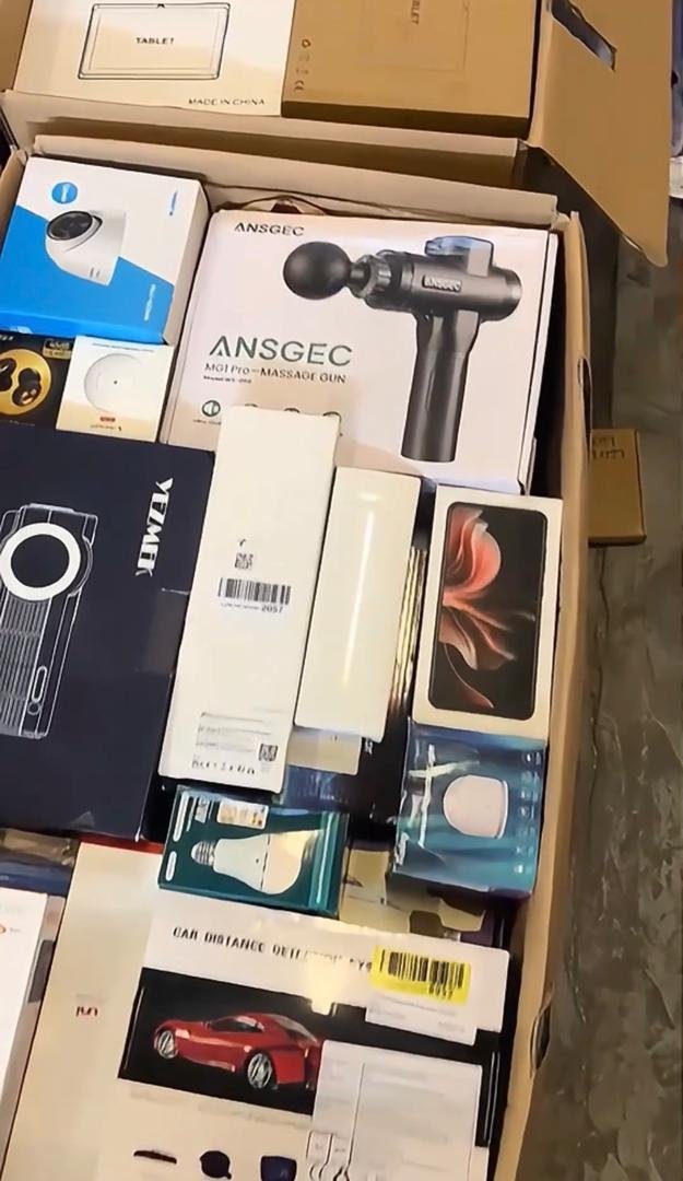 Amazon Electronics Mystery Boxes pallets - Image 3