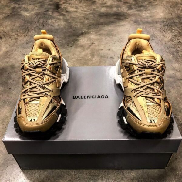 Mixed Balenciaga Shoes Pallets - Image 4