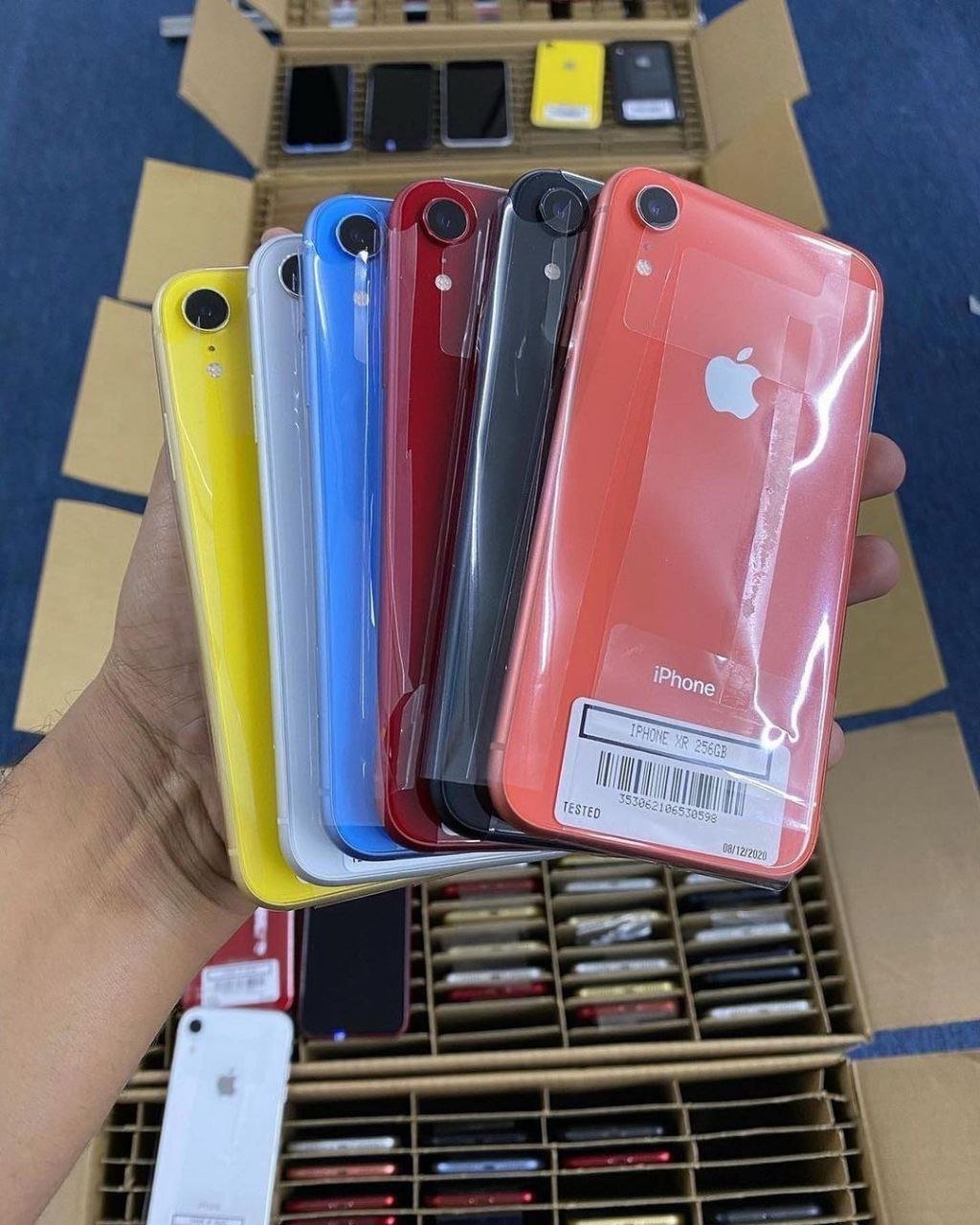 Mixed iPhone Wholesale Pallets - Image 5