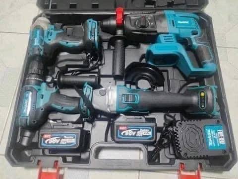 Makita Tools Pallet - Image 3