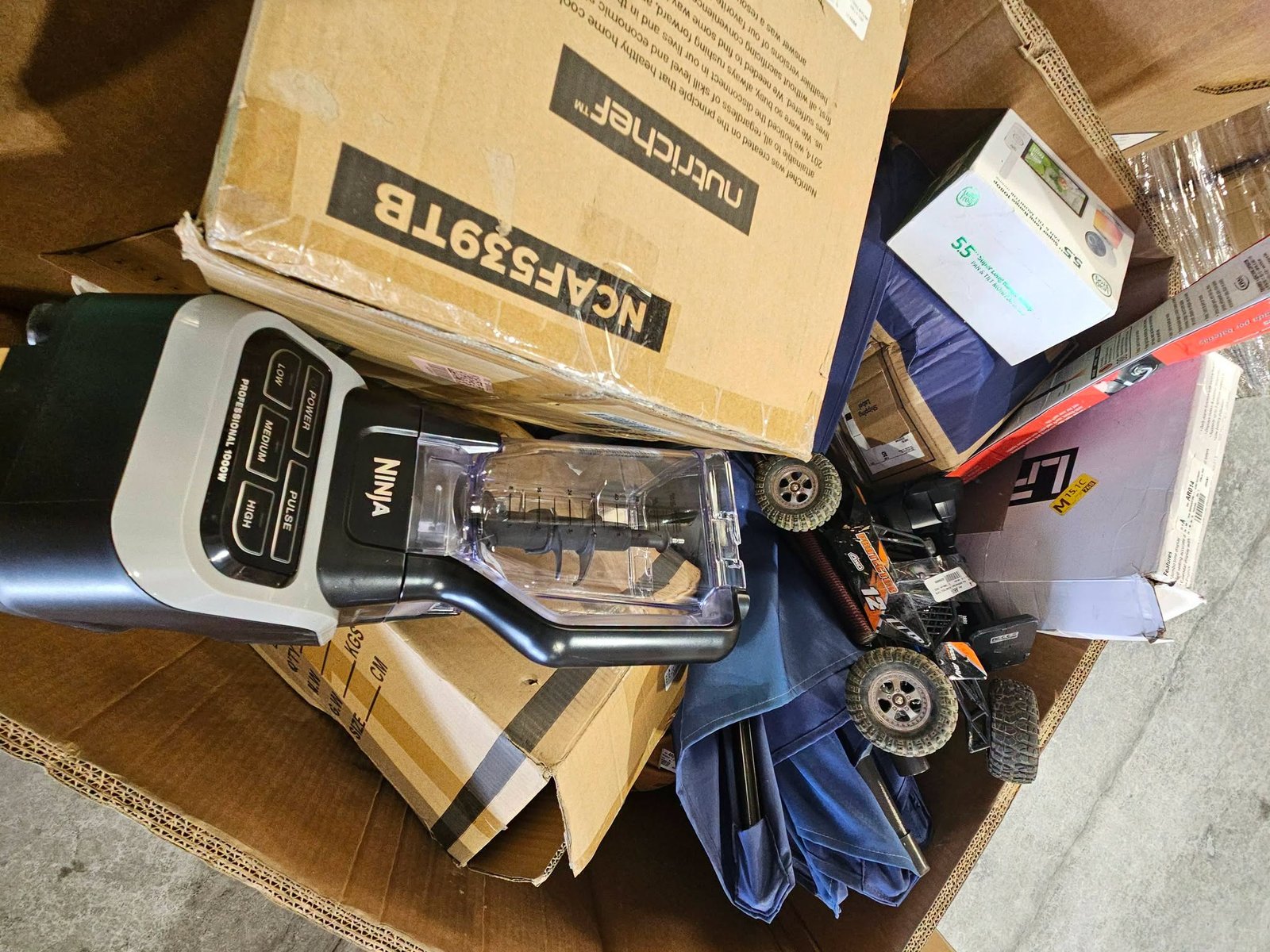 Salvage Electronics Pallets - Image 4