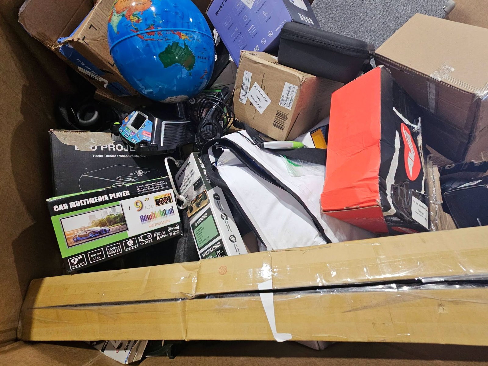 Salvage Electronics Pallets - Image 5